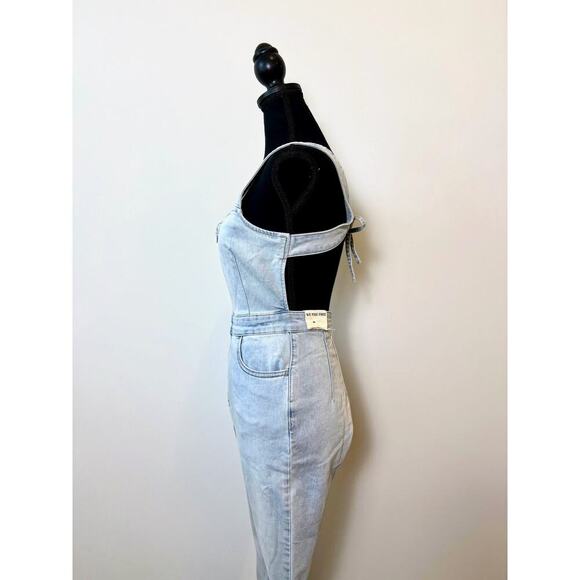 Free People We The Free CRVY 2nd Ave One Piece Jean Jumpsuit Size 0 Blue Denim - Picture 3 of 6